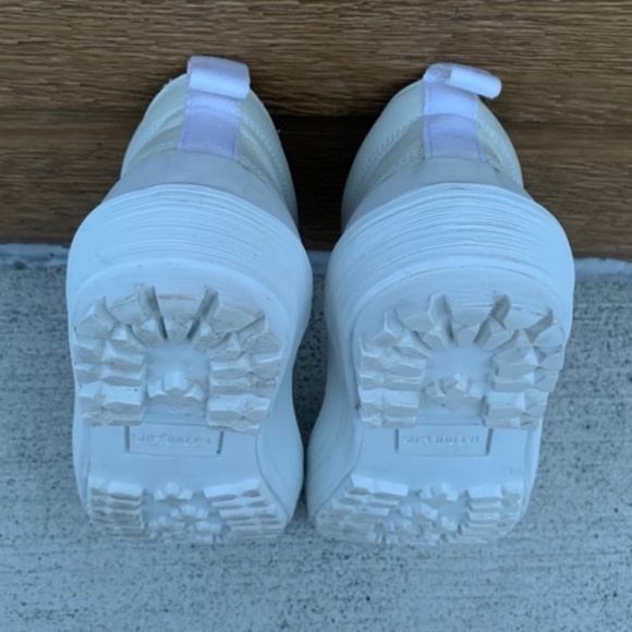 Authentic Jacquemus White 'Les Meuniers' Boots - Picture 12 of 15